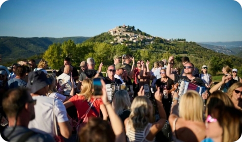 Teran Wine & Walk okupio gotovo 750 sudionika u Motovunu-163993