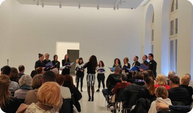 Održan božićni koncert SGK Čarobna frula u Arheološkom muzeju-157404