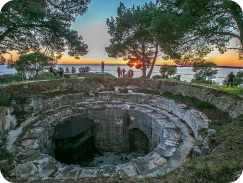 Urušio se krov bunkera kod Punta Christa u Štinjanu, ozlijeđeno šest mladih stranih državljana-161899