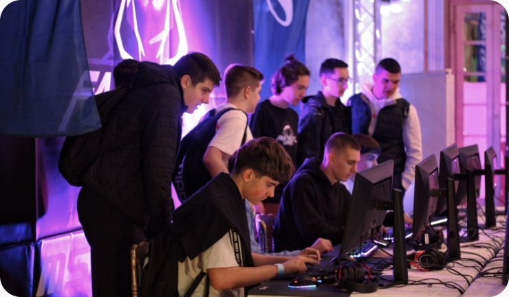 Gaming vikend u Puli donosi veliku priliku, najbolji idu u McLaren!-160062