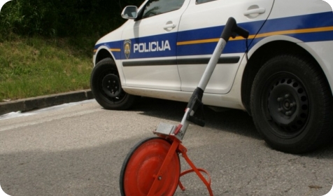 Teško ozlijeđena pješakinja u Dukićevoj ulici u Puli-160504