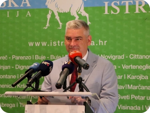 (VIDEO) Miletić rezimirao rujan: Ulaganja u škole i zdravstvo, a Koromačno i otpad u Pazinu među glavnim temama-163864