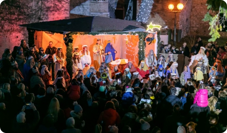 U Poreču uprizorene žive jaslice-123541