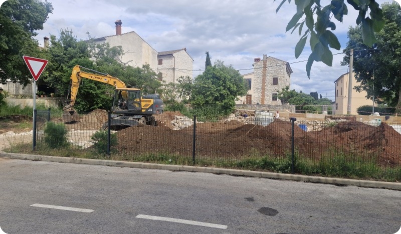 Mještani Bala propituju radove na budućem parkiralištu: Radi li se bez dozvola i suglasnosti?-160831