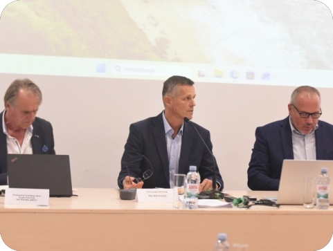 Grbin i Miletić podržali mogućnost zatvaranja centra, s napomenom da se otpad mora negdje odvoziti-164275