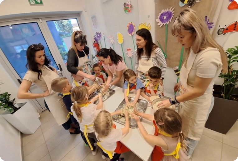 Medulinski vrtićanci učili kuhati po starinski-159957