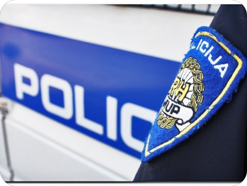 Pet osoba ozlijeđeno u prometnoj nesreći kod Poreča-159940