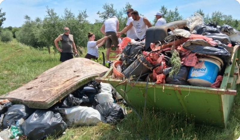 Održana eko akcija čišćenja Parenzane, prikupljeno 2.380 kg otpada-161498