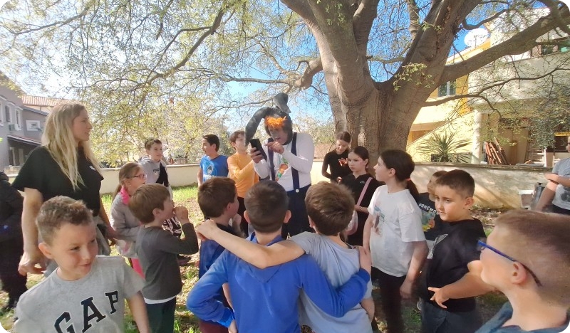 Vazmeni ponediljak u medulinskom Šantaduru okupio brojne mališane i obitelji (VIDEO)-159689