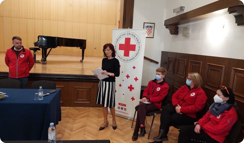 Uspješno proveden Pilot projekt Crvenog križa “Pomoć u kući  na Bujštini”-125951