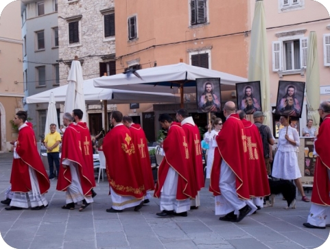 Pulska procesija i građanska regresija-137880