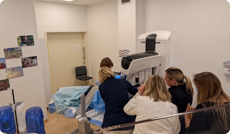 U Općoj bolnici Pula po prvi puta izvedena biopsija dojke vođena kontrastno pojačanom mamografijom-160345
