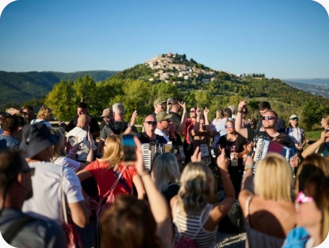 Teran Wine & Walk okupio gotovo 750 sudionika u Motovunu-163993