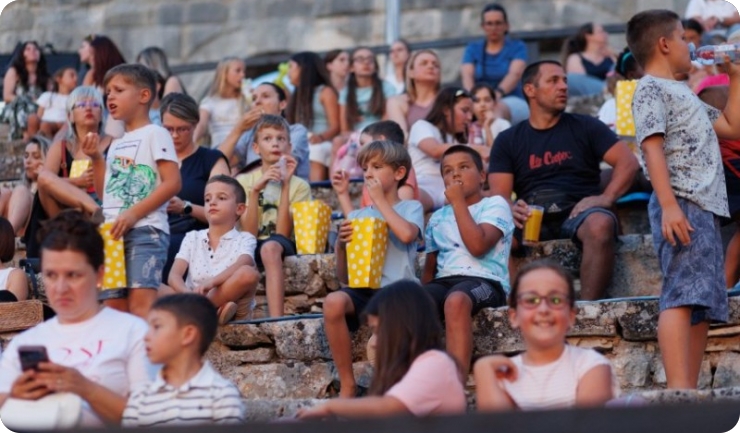 Pljesak djece u Areni, filmaši podijelili dojmove s publikom, počinje Pula PRO-162068