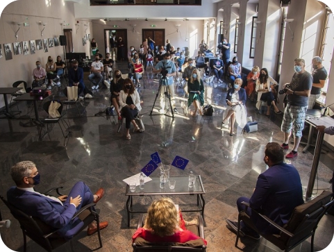 U Circolu održan panel “Mladi i budućnost obrazovanja”-120659