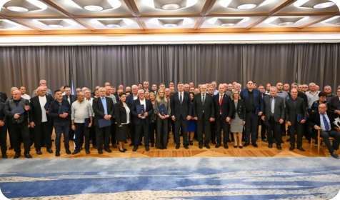Predsjednik Milanović uručio odlikovanja dobrovoljnim darivateljima krvi-164519