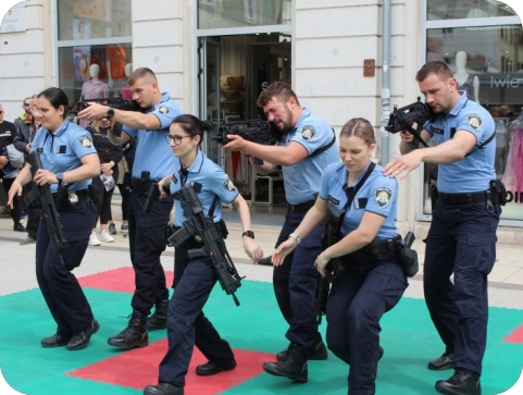 U Puli Dan otvorenih vrata policije uz pokazne vježbe i ATJ Lučko-160534