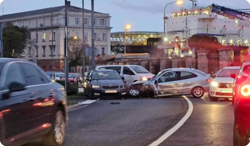 Veliki sudar jutros na pulskoj rivi-156721