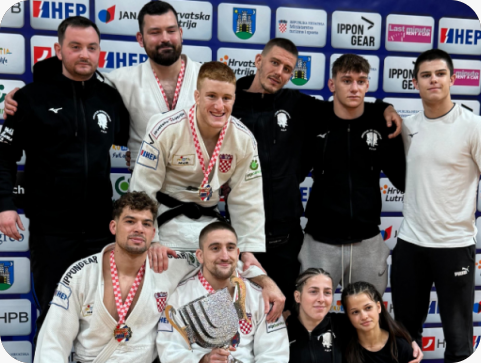 Istarski borac osvojio ekipno zlato na seniorskom PH-158076