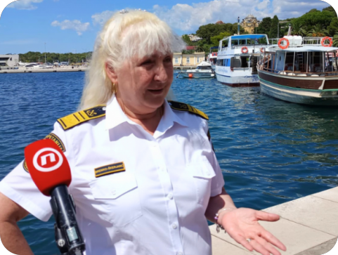 (VIDEO) Lučka kapetanica o kamionu u moru: Ne znamo je li spremnik probušen, ronioci će pregledati dno-162394