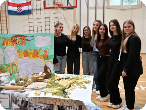 Mladi čuvaju Istru: Festival zavičajnosti u Puli okupio sve istarske srednje škole-160650