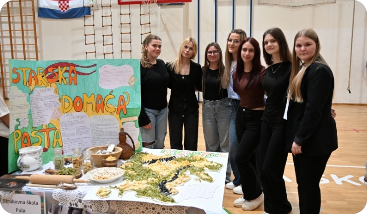 Mladi čuvaju Istru: Festival zavičajnosti u Puli okupio sve istarske srednje škole-160650