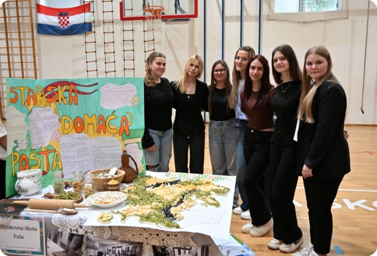 Mladi čuvaju Istru: Festival zavičajnosti u Puli okupio sve istarske srednje škole-160650