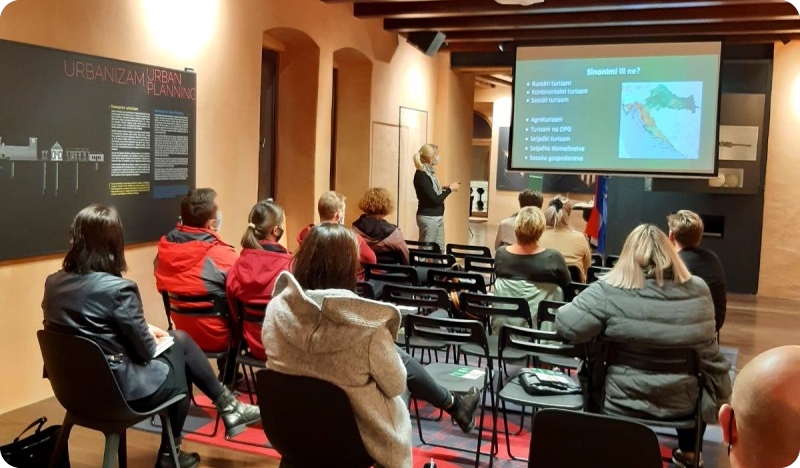 U Svetvinčentu započeo ciklus radionica o seoskom turizmu u Istri -122245