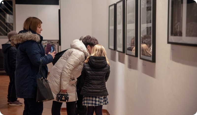 ‘‘Ona’’ u knjižnici, ‘‘My Father Was a Lighthouse Keeper’’ u MSUI-ju, humanitarni koncert u Pazinu…-158601