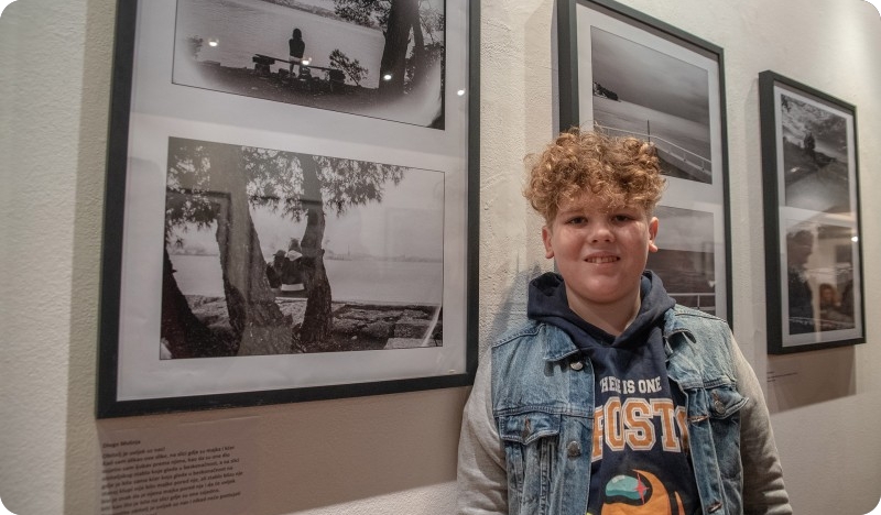 Izložba radova polaznika “Foto Akademije Makina 2024.” privukla brojnu publiku-150023