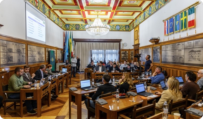 Gradsko vijeće usvojilo sve točke dnevnog reda, od 1. studenoga počinje primjena 1.000 sati parkiranja-164404