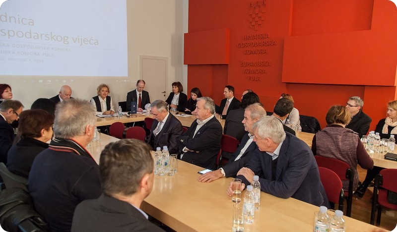 Održana sjednica Gospodarskog vijeća HGK Županijske komore Pula-73971