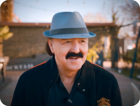 Četiri desetljeća karijere i bezvremenskih hitova - Haris Džinović 14. kolovoza stiže u Pulu-162671