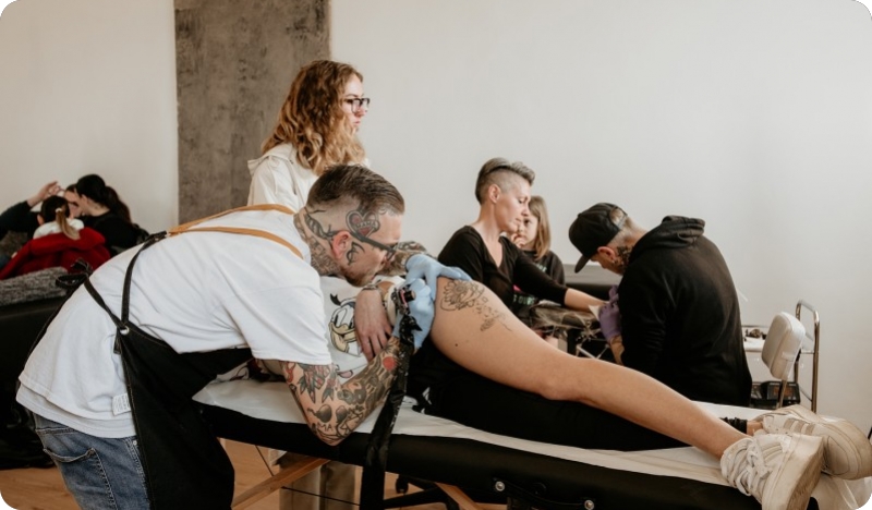 Učinite dobro djelo uz tetoviranje, pirsanje, šišanje ili brijanje-141599