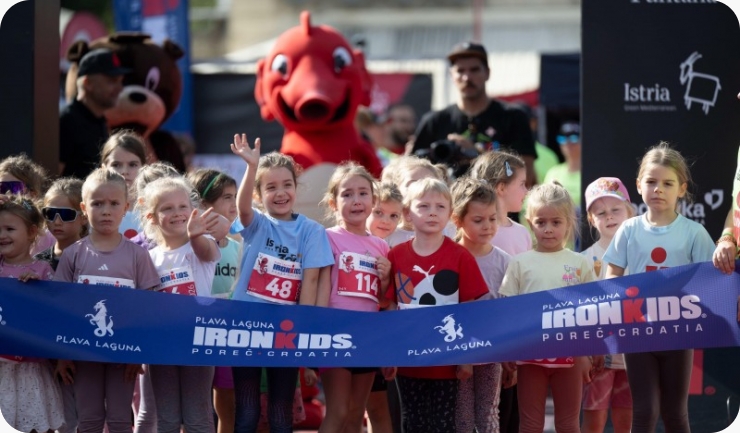 Oko 300 djece na Ironkidsu, a stručnjaci raspravljali o AI-ju u sportu-164319