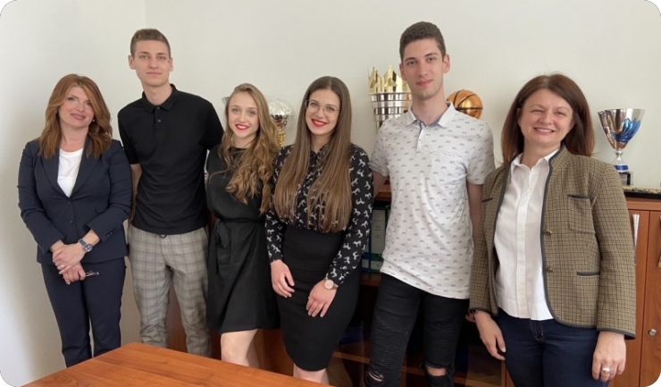 Na Sveučilištu Jurja Dobrile dodijeljene zahvalnice studentima sestrinstva-126546