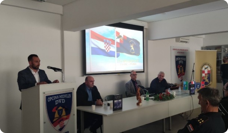 U Medulinu predstavljena monografija “119. brigada HV-a u Domovinskom ratu 1991.-1995.”-126214