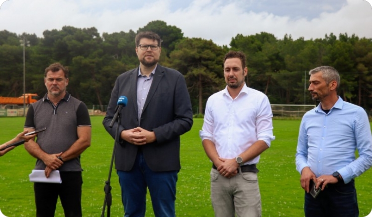 Novi teren na Velom Vrhu, obnova Pattinaggia i uređene prometnice. U Puli predstavljeni projekti vrijedni više od tri milijuna eura-161194