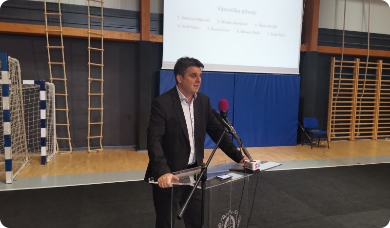 Glavičić: Nećemo dozvoliti da se Labinštinu ne pita o plominskim elektranama-127342