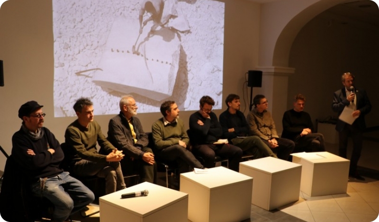 Održan okrugli stol „Socijalističko naslijeđe i kolektivitet rada“-157109