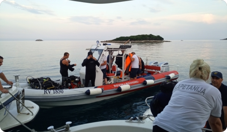 Traje pomorska potraga za nestalim Slovencem kod Vrsara-99030