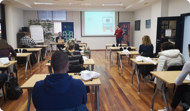 IDA: Započeo ciklus besplatnih edukacija za poduzetnike -125569
