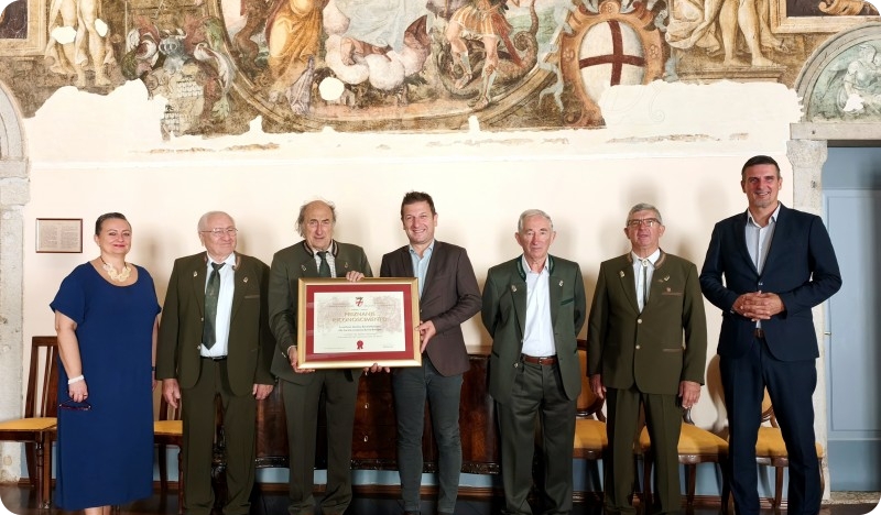 U Gradskoj palači održan svečani prijem povodom 130. obljetnice djelovanja Lovačkog društva-164154