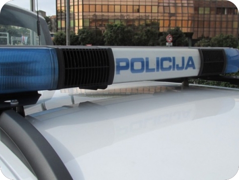 Osumnjičen za prijetnju maloljetniku-63195
