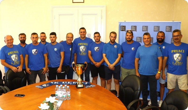 Perojci sljedeće sezone među elitom istarskog nogometa-161657