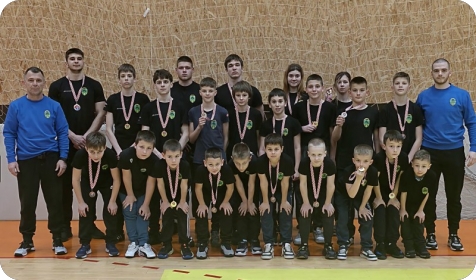 Istarski borac briljirao u Splitu, 19 medalja i ekipno srebro za mlađe početnike-159499