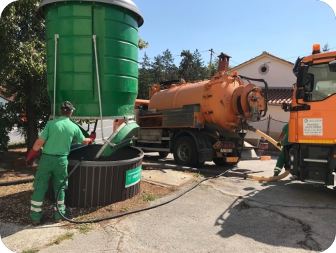 Čišćenje polupodzemnih spremnika u Pazinu-128554