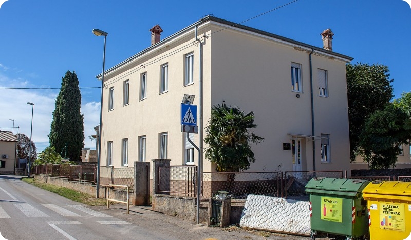 Grad Poreč počeo je uređivati nove jaslice u Velom Maju-91451