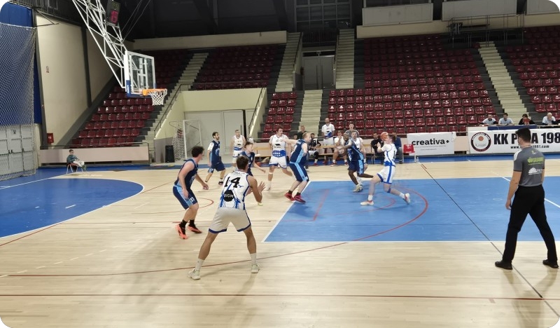 Uvjerljiva pobjeda bijelo-plavih protiv Poreča!-156480