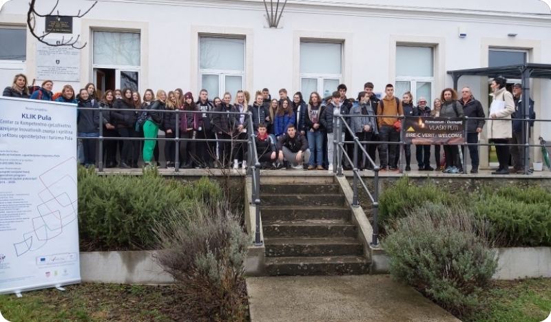 Srednjoškolci iskusili turizam doživljaja-124707
